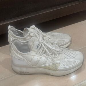 Adidas Women's Cream Sneakers